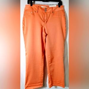 NWT Cato Coral Cropped Skinny Jeans